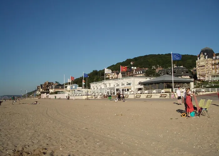 호텔 La Maison D'emilie