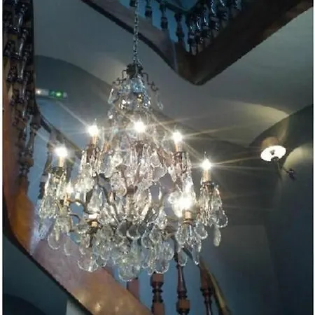 מלון La Maison D'emilie 3*