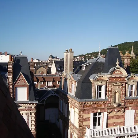 Hotel La Maison D'emilie 3*