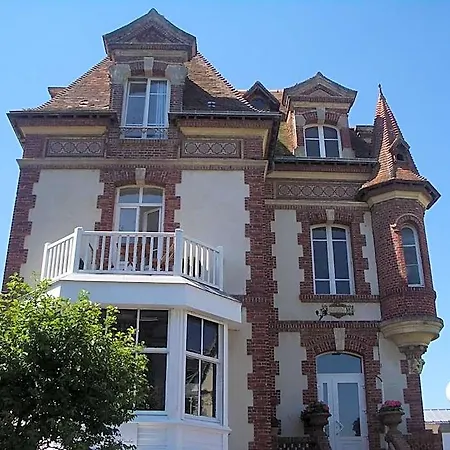 La Maison D'emilie 3* 울가트