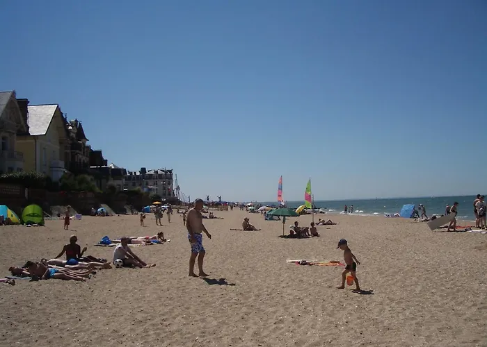 La Maison D'emilie Hotel 3*