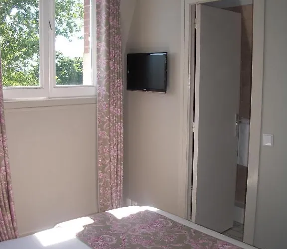 La Maison D'emilie 3*